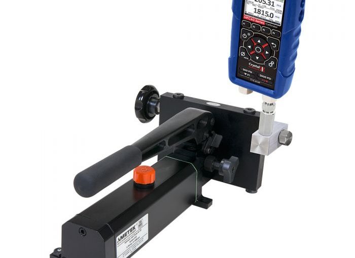 Crystal Engineering HPC41-10KPSI-EOX: The Ultimate High-Pressure Calibration Tool